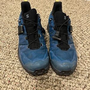 Men’s Blue Salomon X Ultra 4 GTX hiking shoe
